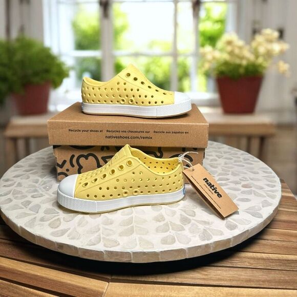 Native Toddler Jefferson EVA Slip-On Water Shoes Sneakers “Gone Bananas” Size 6 - Picture 9 of 12